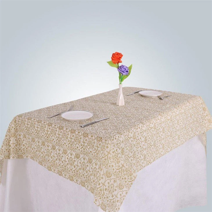 Toalha de mesa com forro não tecido
